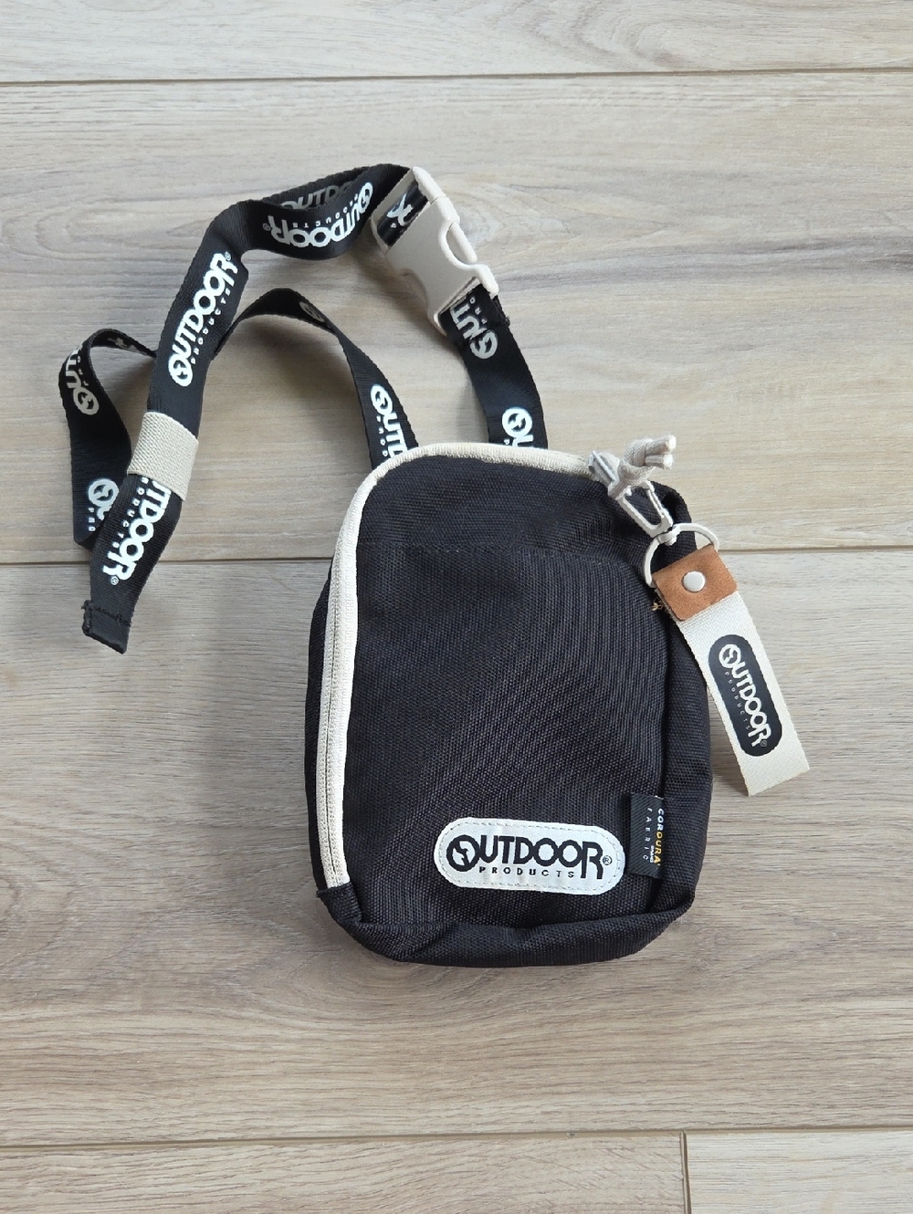 '73 ORIGINALS Venice Mini Sling Bag by Outdoor Products Black